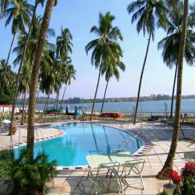 מלון Goa Dolphin Bay מראה חיצוני תמונה